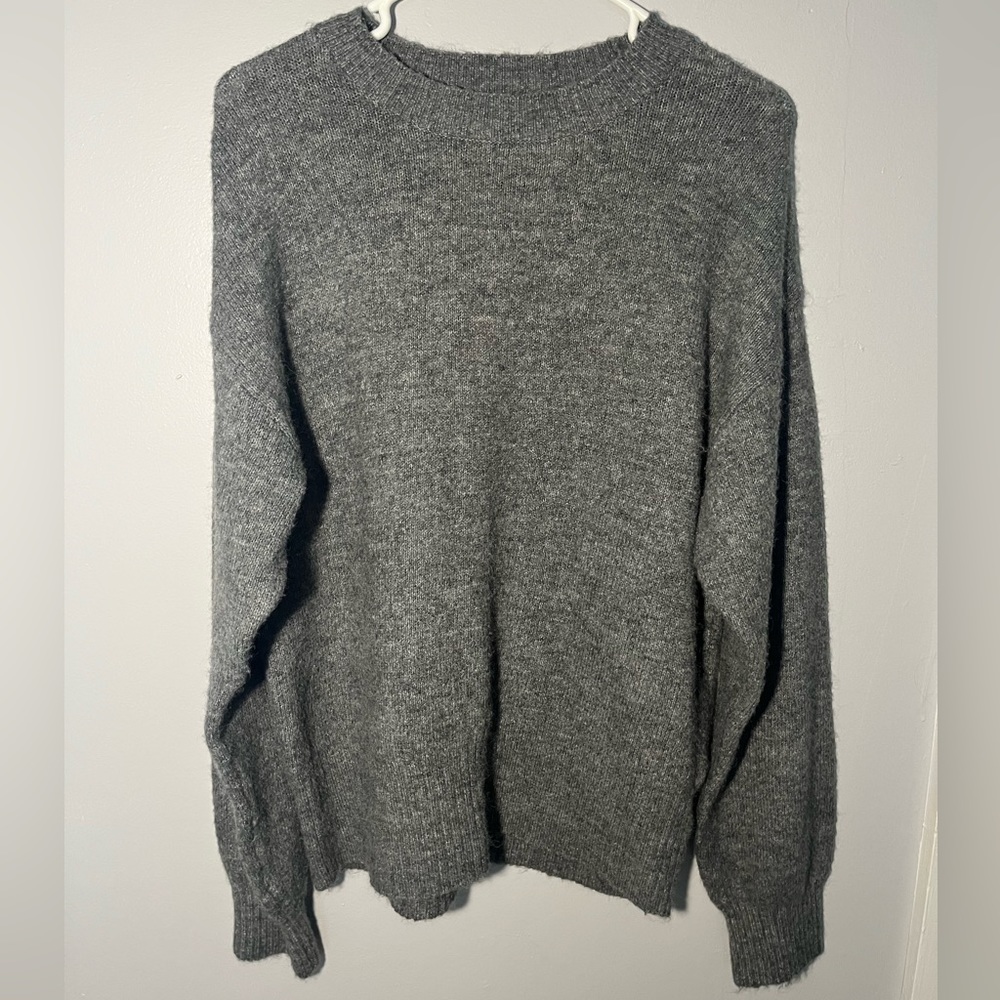 H&M sweater
